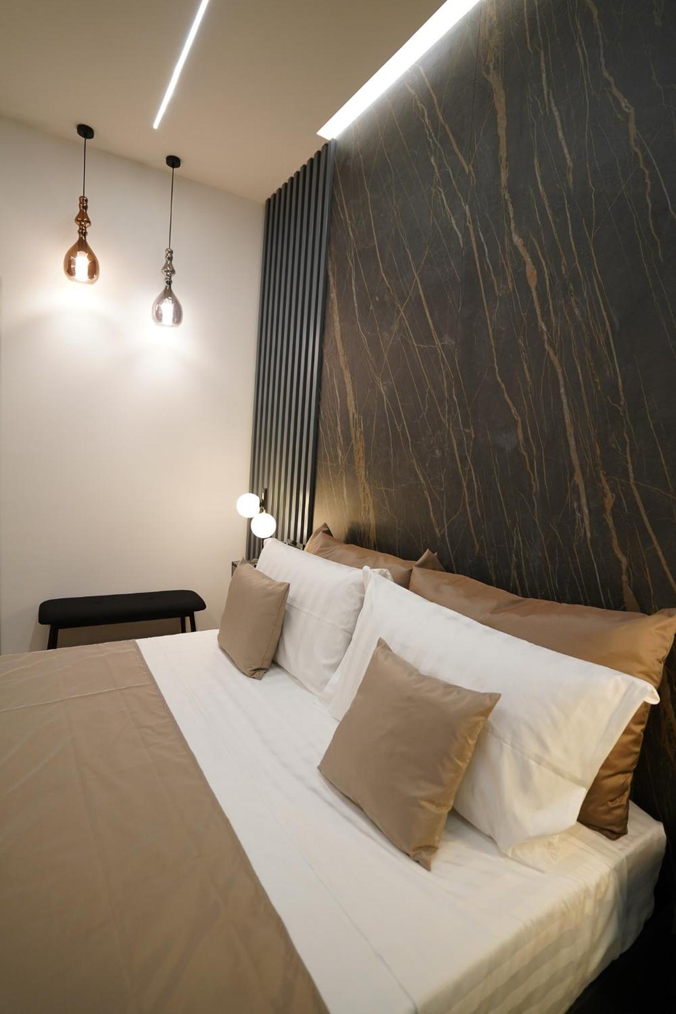 Barneys B&B Черкола Екстериор снимка