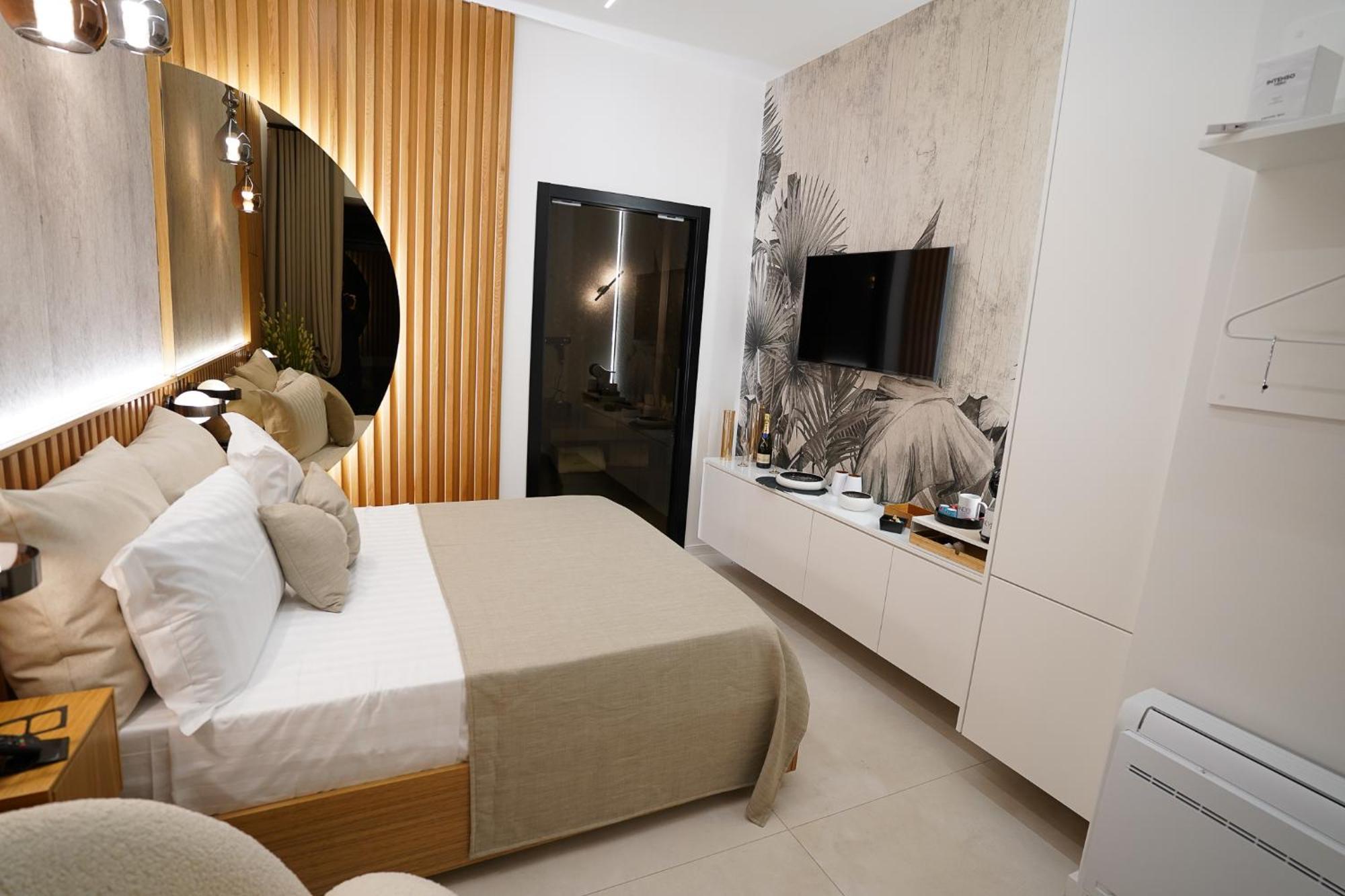 Barneys B&B Черкола Екстериор снимка