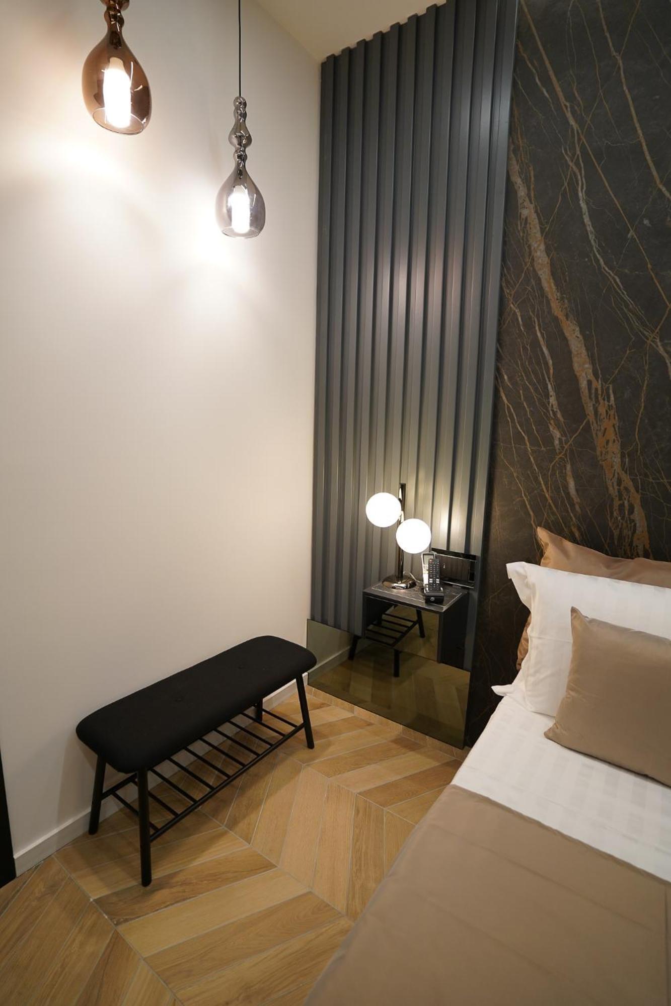 Barneys B&B Черкола Стая снимка